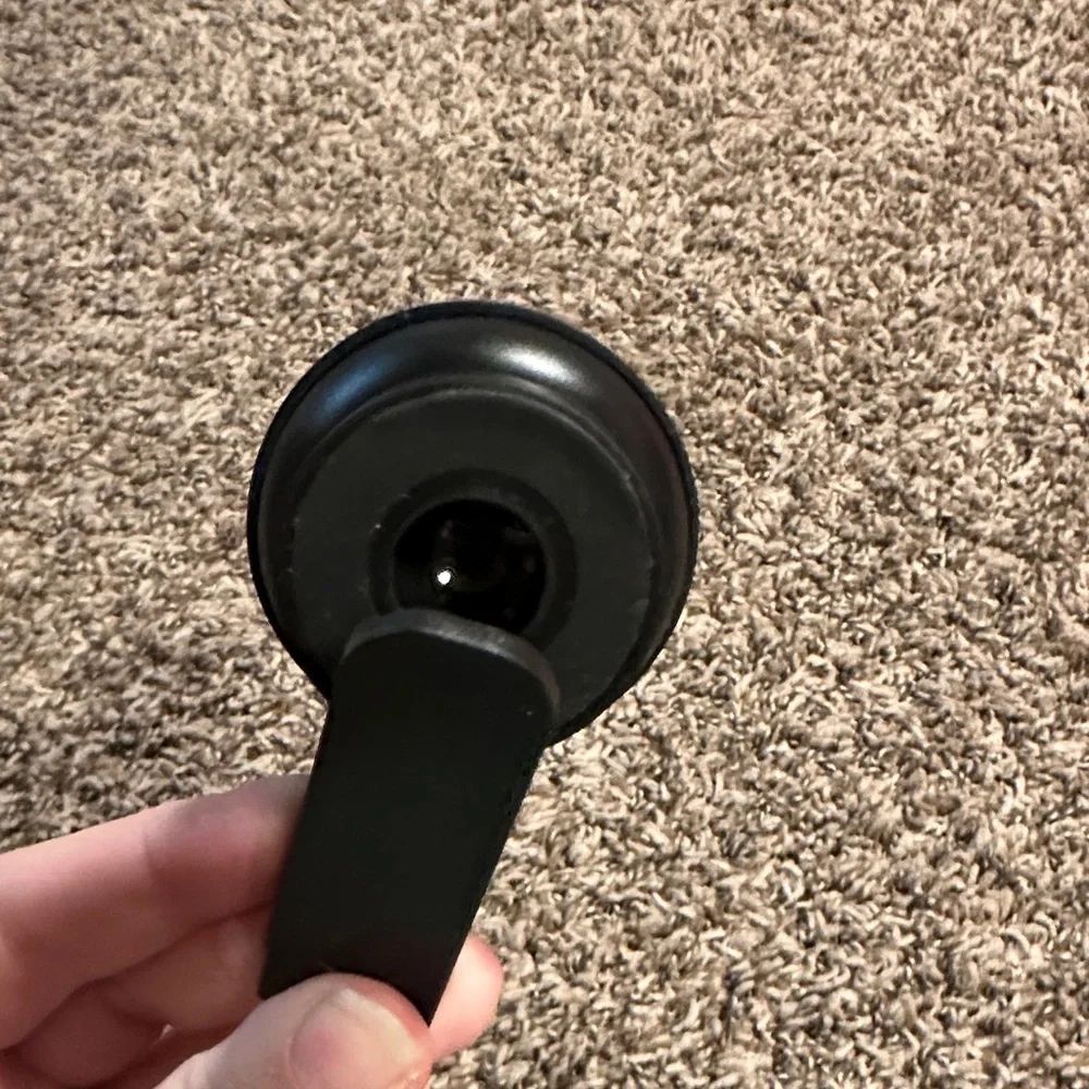 Versatile Black Camera Lens by [Brand]
